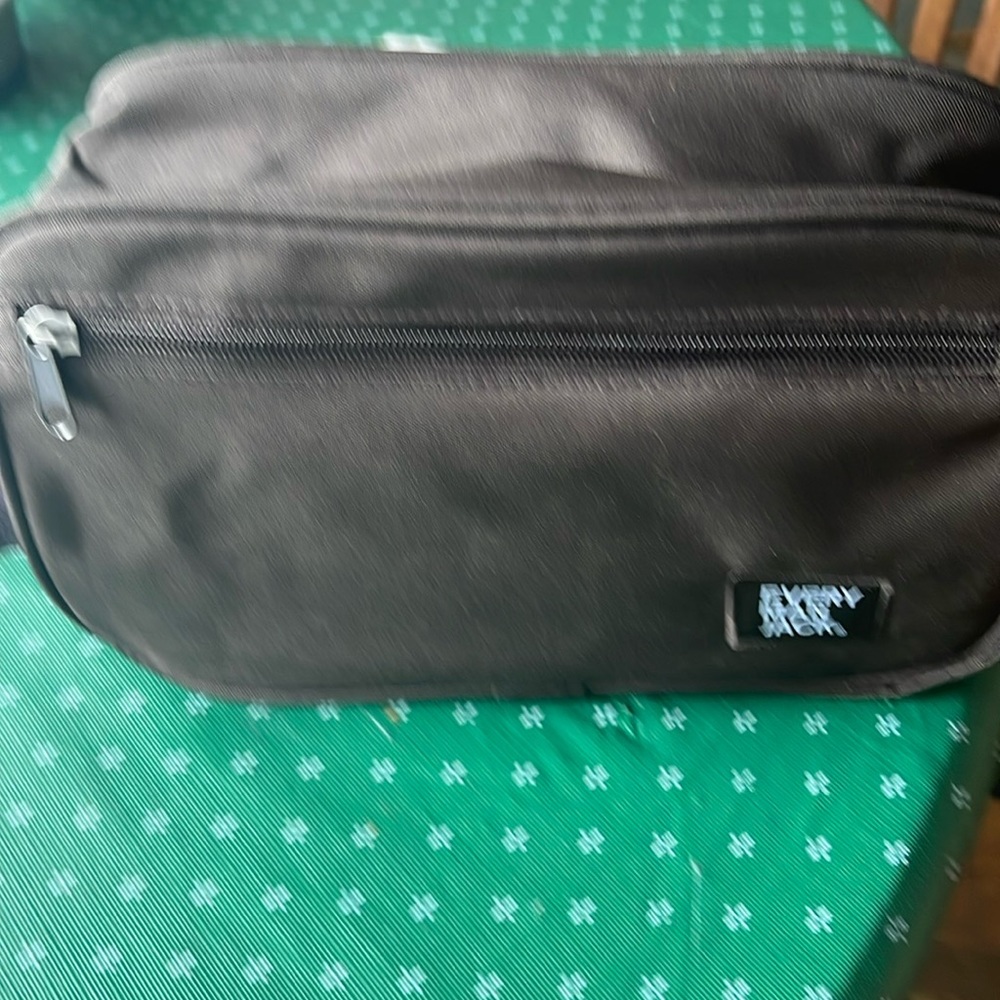 Every man jack toiletries bag